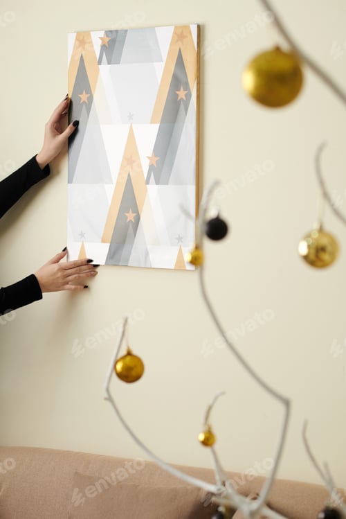 Preview: Decorating Room for Christmas