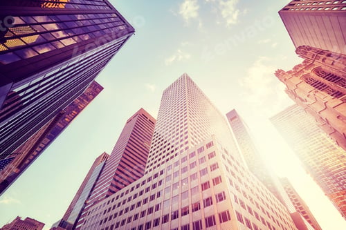 Preview: Manhattan skyscrapers at sunset, New York City, USA.