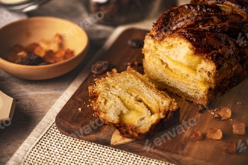 Preview: Homemade vanilla cream babka