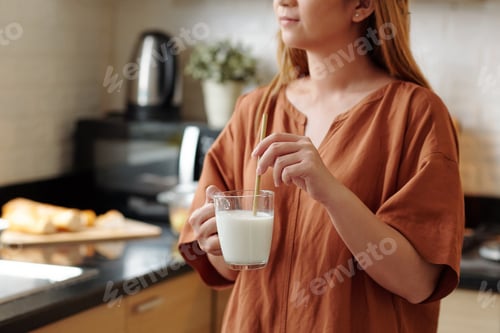Preview: Woman using reusable bamboo straw