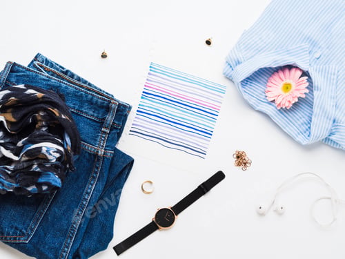 Preview: Fashion flat lay with woman clothes and accessories