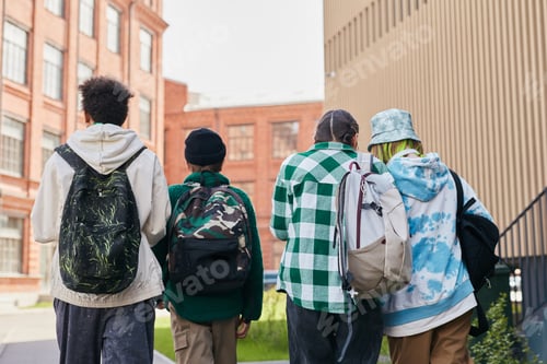Preview: Teenage students going after classes