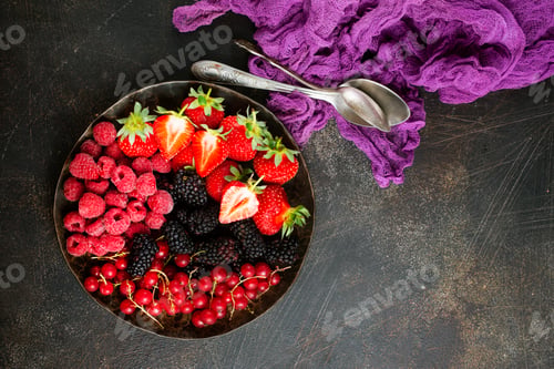 Preview: berries