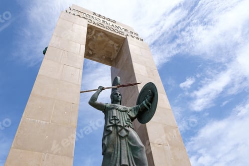 Preview: Monument of Vittorio Emanuele III in Reggio Calabria - Warrior statue lungomare Falcomata