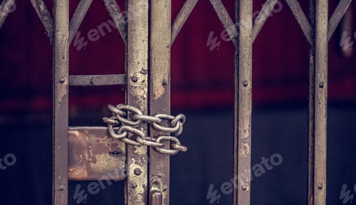 Preview: Closeup of chained sliding grille door