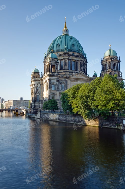 Preview: The Dom in Berlin