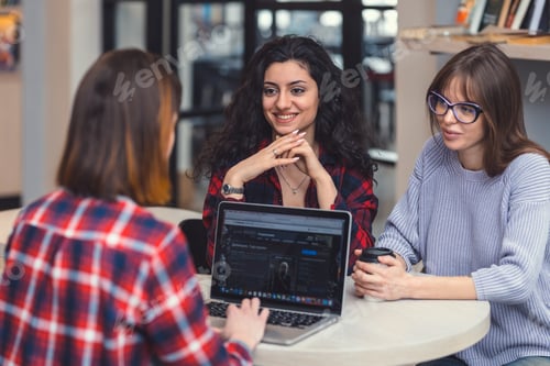 Preview: Smiling people at meeting