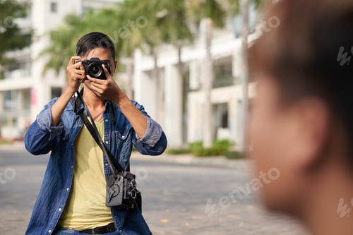 Preview: Photographer at work