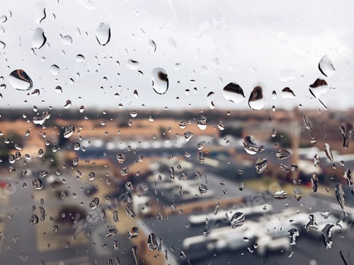 Preview: Drops on the window