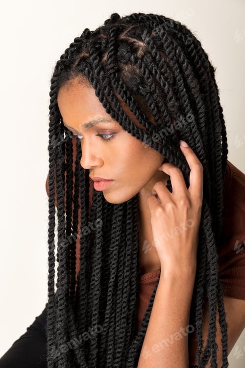 Preview: Young African woman in studio