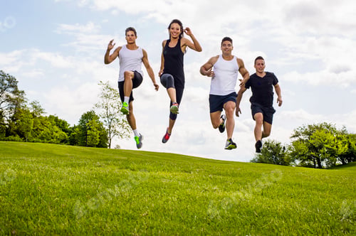 Preview: Personal trainers doing outdoor training in urban place, Munich, Bavaria, Germany