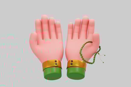 Preview: Hands with gold cuffs and green beaded bracelet