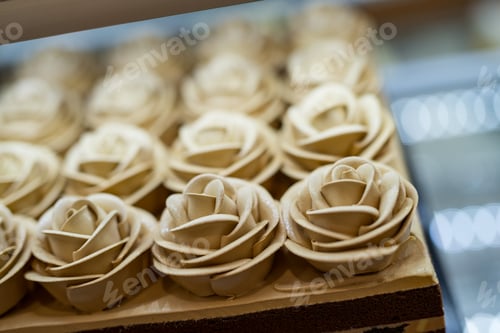 Preview: Delicious Chocolate Cake Rose Close Up