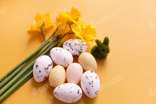 Preview: Easter eggs, daffodils and green rabbit