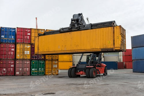 Preview: Mobile stacker handler in action at a container terminal.