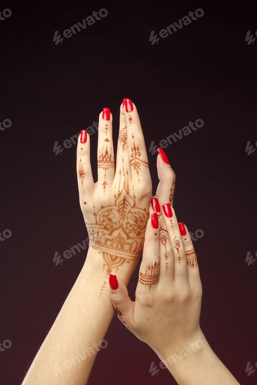 Preview: Woman Hands with mehndi