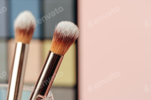 Preview: Make-up palette and brushes. Professional eyeshadow palette.