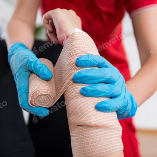 Preview: First Aid Training - Arm cut