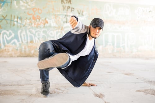 Preview: Hip hop dancer in an urban setting