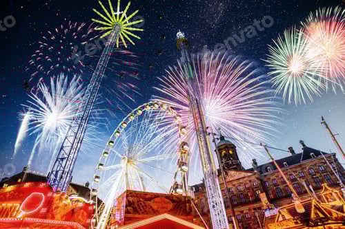 Visualização: parque de diversões no centro de Amsterdã à noite