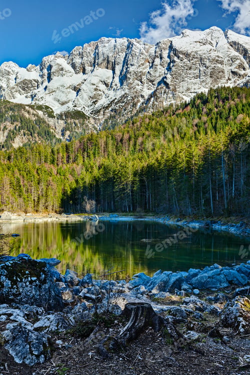 Preview: Frillensee lake and Zugspitze - the highest mountain in Germany