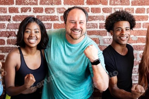 Preview: Happy people at the gym