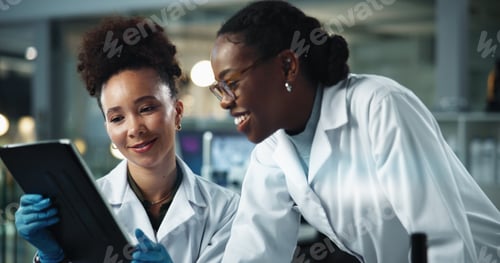 Preview: Science, women and smile in lab with tablet, feedback and scientific breakthrough at night. Researc