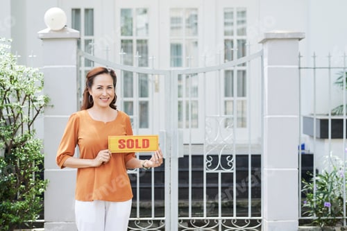 Preview: House is sold