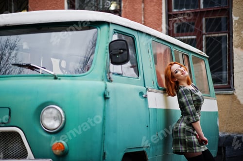 Preview: Young red haired girl lady