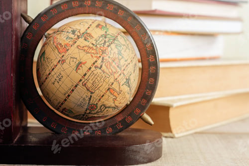 Preview: Globe on the desk