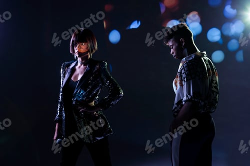 Preview: Traces of light near singer and dancer
