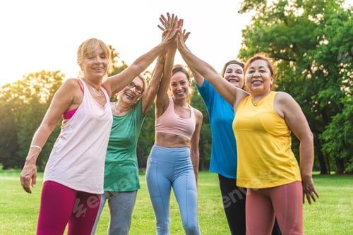Preview: Senior women training with fitness coach at park