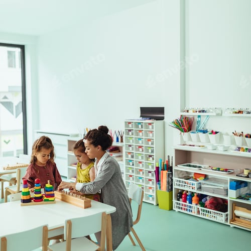 Preview: Colorful blocks to stimulate young minds