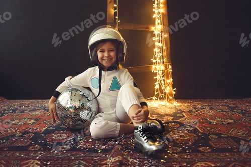 Preview: Astronaut futuristic kid girl with white full length uniform and helmet wearing silver shoes