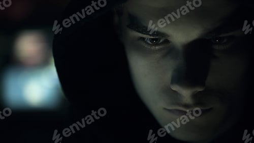 Preview: Cool your hacker portrait in the dark