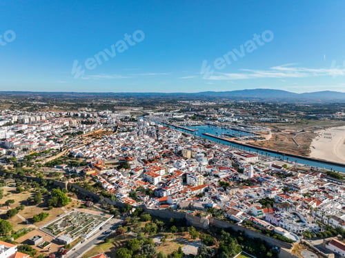 Preview: Aerial panorama of Lagos marina and Meia Praia beach