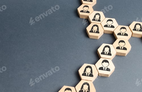 Preview: Symbols of employees on the chains of hexagons
