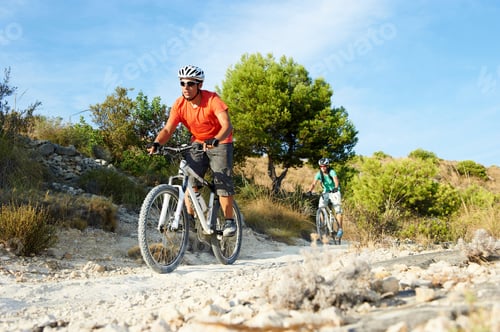 Preview: Mountain Biking