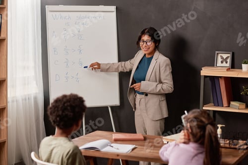 Preview: Pointing at example on whiteboard
