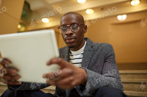 Preview: Contemporary African Businessman