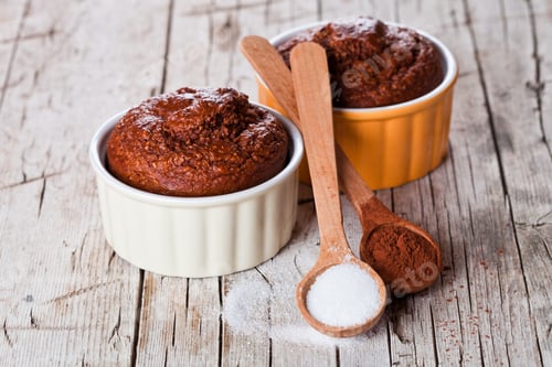 Preview: fresh baked browny cakes, sugar and cocoa powder