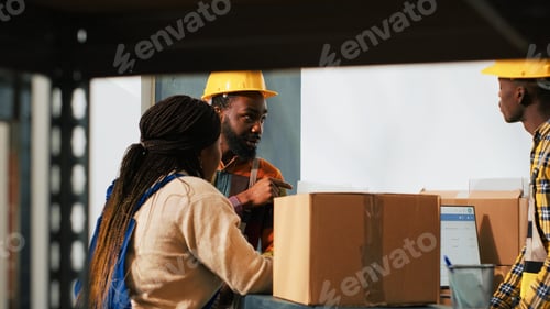Preview: Group of employees working on logistics