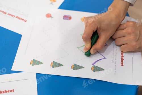 Preview: The teacher explains the task in the English lesson for children
