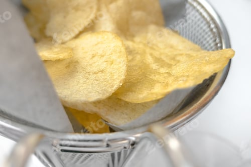 Preview: Potato chips closeup
