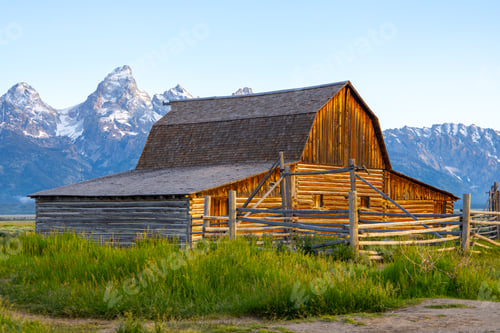 Preview: Barn on Mormon Row in Grand Teton National Park