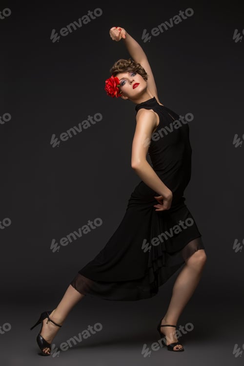 Preview: girl dancer in tango dress