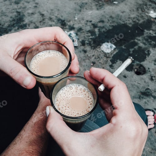 Preview: Drinking coffee and tea