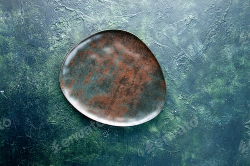 Preview: top view brown empty plate on dark background dinner restaurant food meal utencil cutlery color