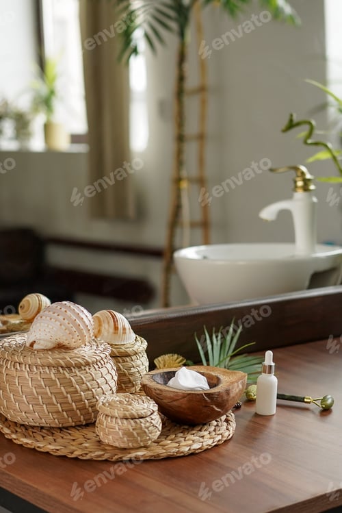 Preview: beautiful bathroom in natural colors