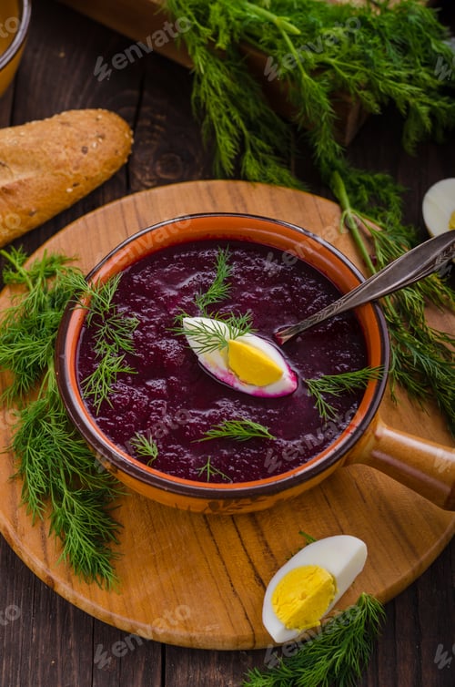 Preview: Beet soup with cheese and herbs